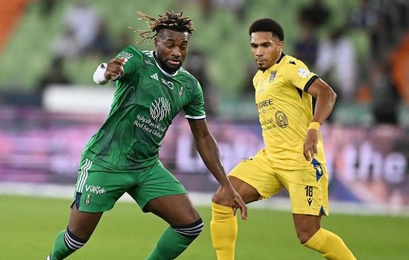 الأهلي يعبر التعاون بهدف وحيد في الدوري السعودي
