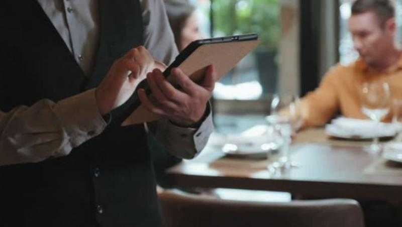 أساسيات إدارة المأكولات والمشروبات