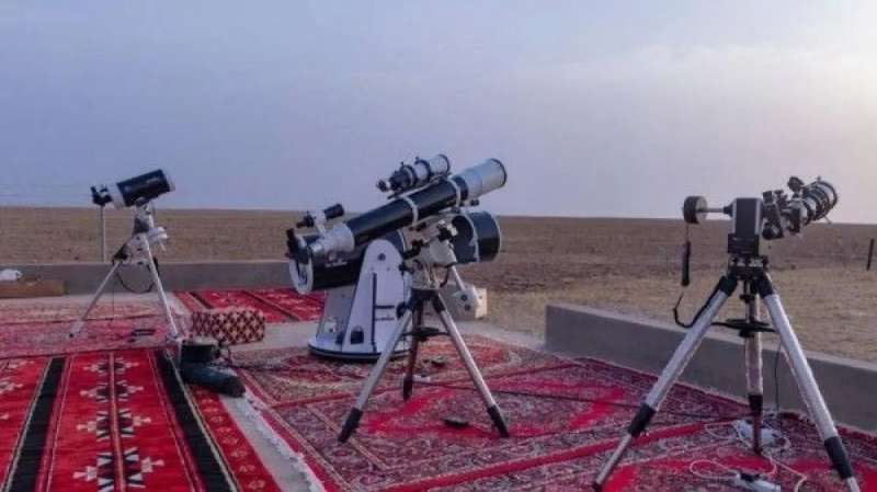 خط أحمر