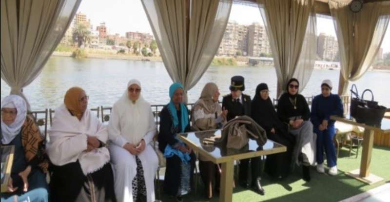 خط أحمر