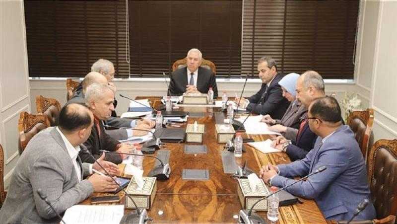 وزير الزراعة يبحث سبل تعزيز صادرات مصر من البطاطس ويشيد بالتعاون والتنسيق بين أجهزة الدولة المعنية