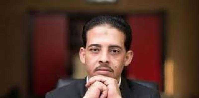 مصطفي الكمار: كلمة الرئيس في يوم الشهيد كشفت حكمته في عدم المغامرة بالوطن وقدرته على إنقاذها من تحديات