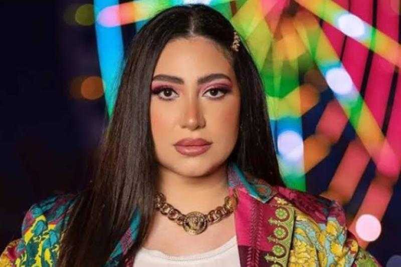 بوسي عن طليقها وليد فطين: كان ماسك لي شغلي.. مكنتش رايحة لنصر محروس ولا محسن جابر