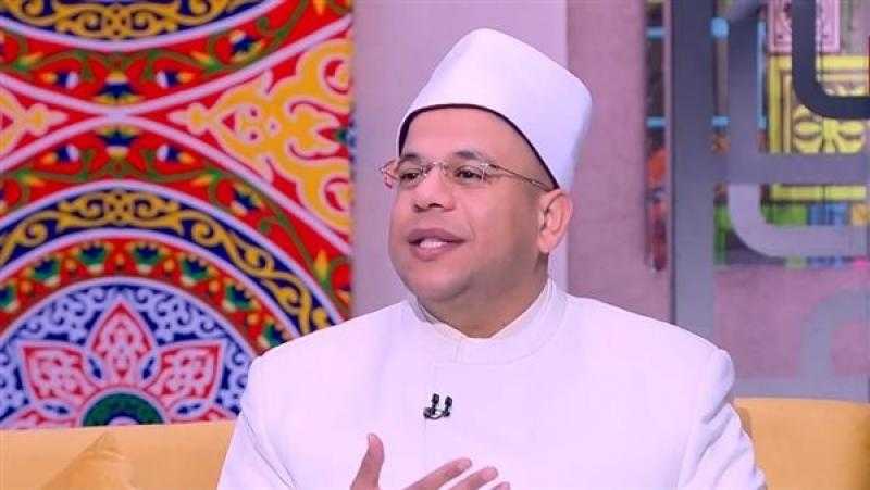 عالم أزهري: العبرة ليس بعدد ختمات القرآن في رمضان