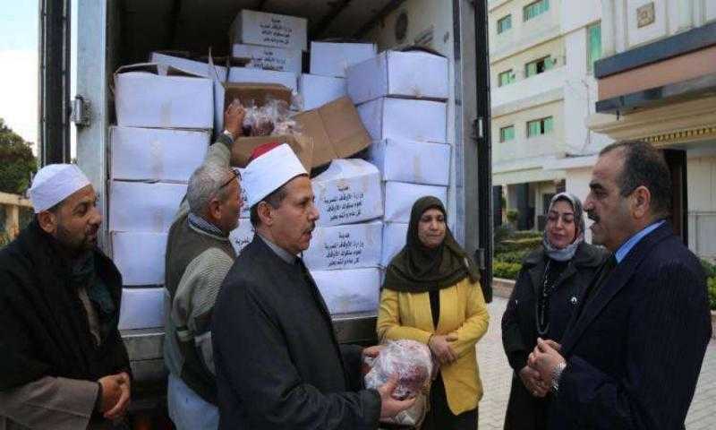 الأوقاف: توزيع 23 طن لحوم إطعام على الأسر الأولى بالرعاية و6 أطنان لأهالي غزة