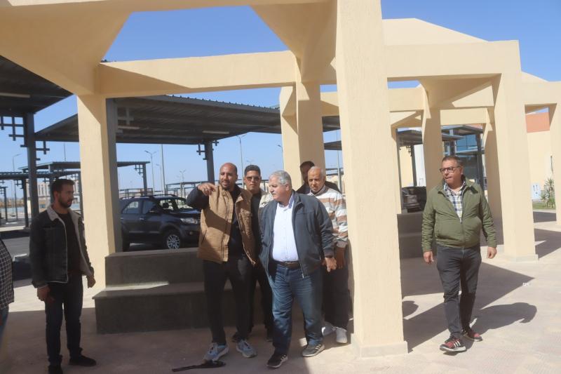 خط أحمر