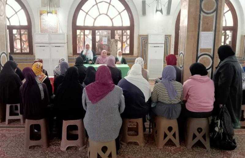 انعقاد ملتقى الفكر للواعظات بمسجد السيدة نفيسة بعنوان آداب المساجد