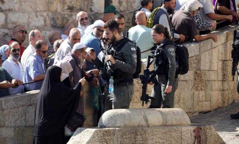 في أول جمعة من شهر رمضان.. الاحتلال يمنع مئات الفلسطينيين من دخول القدس