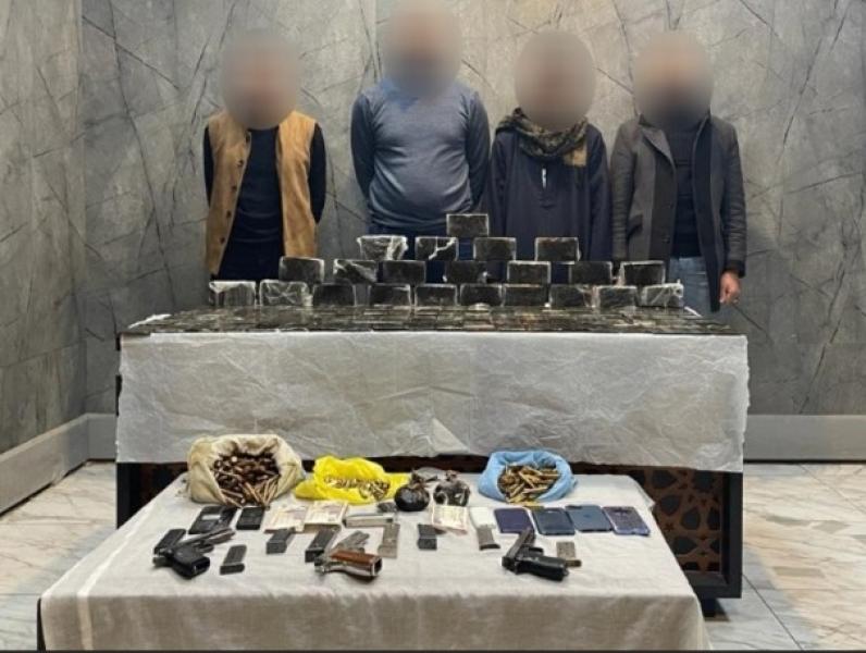 القبض على تشكيل عصابى للإتجار بالمخدرات وفرض السيطرة على المزارعين بالطريق الصحراوى