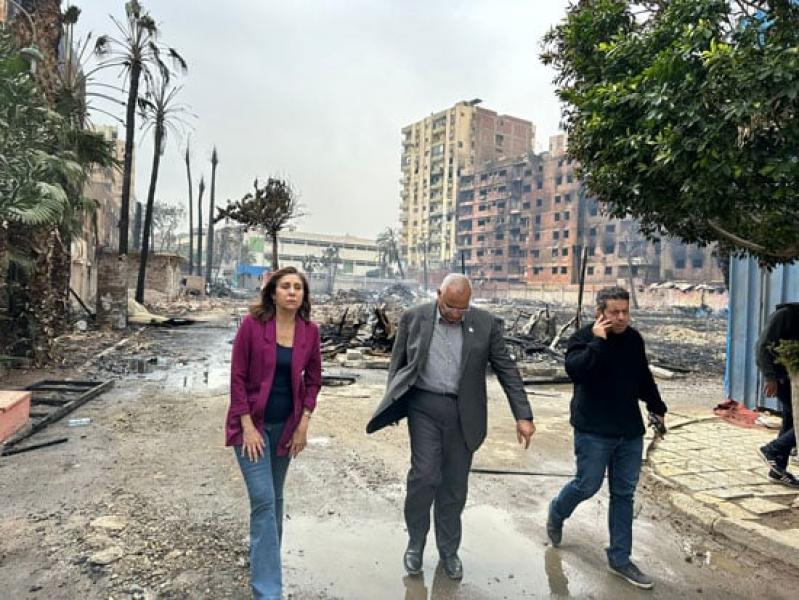 خط أحمر