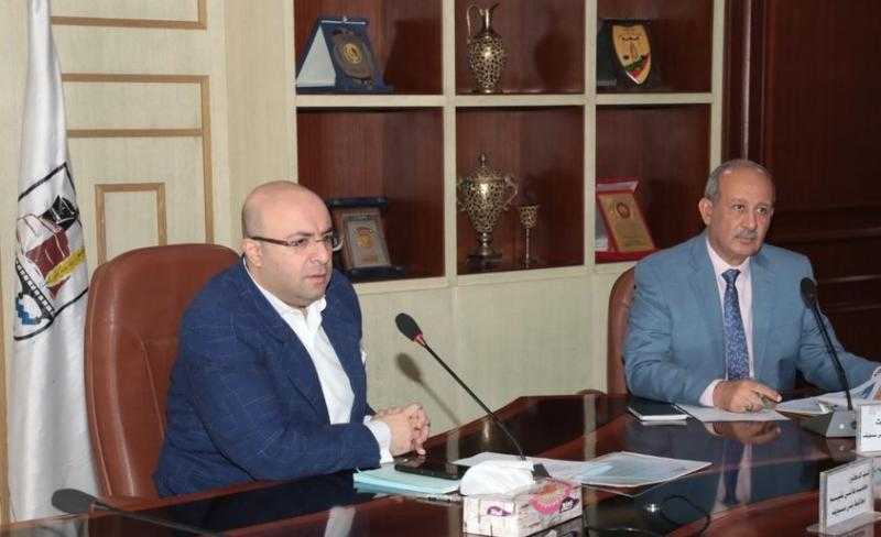 محافظ بني سويف يوجه برفع الاستعدادات للتعامل مع حالة عدم استقرار الطقس