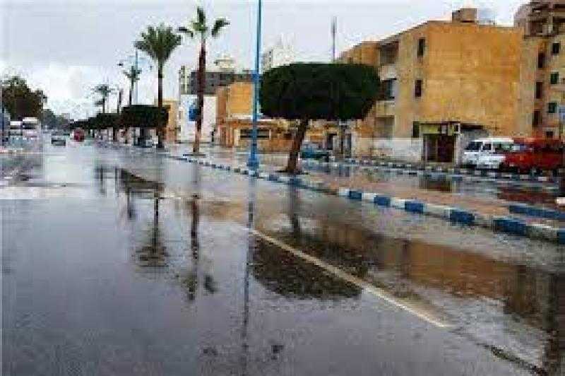 سقوط أمطار خفيفة على سواحل مطروح