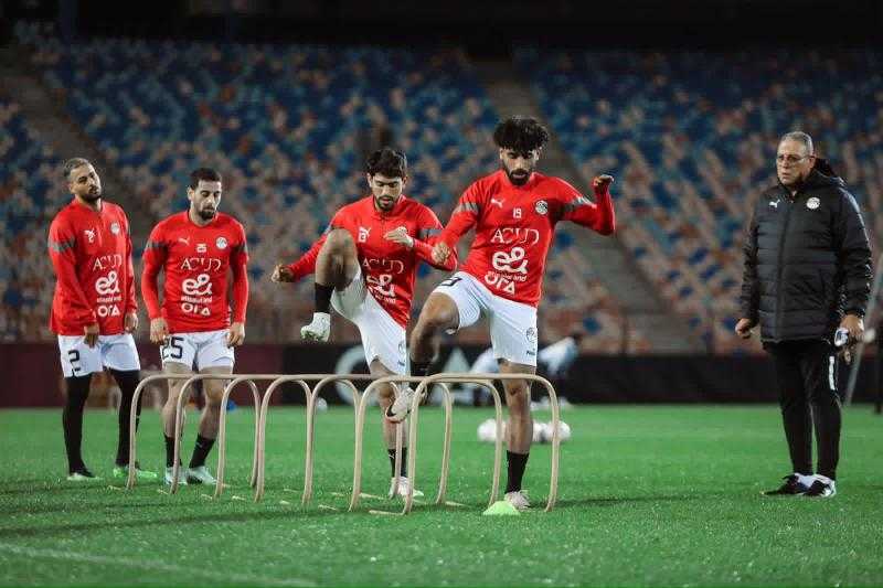 حجازي وتريزيجيه ومصطفى محمد ينضمون لمعسكر المنتخب