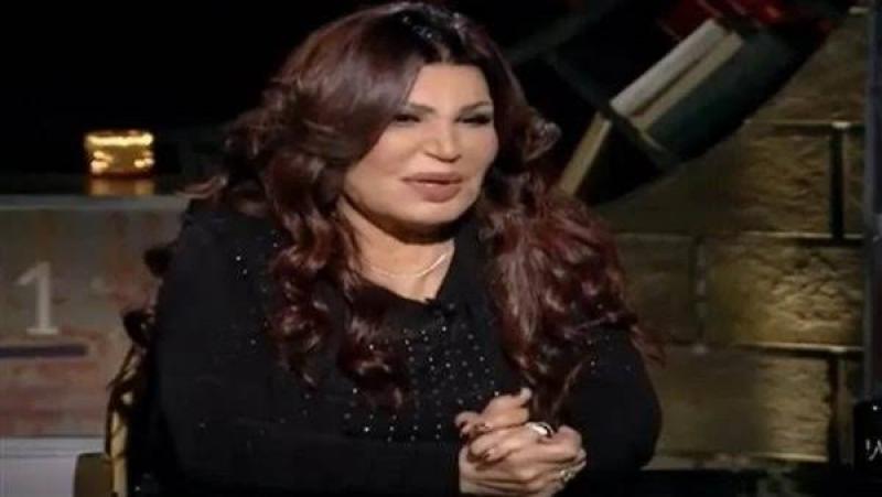 جابتني الأرض| نجوى فؤاد: ندمانة على مشاركتي في أفلام المقاولات