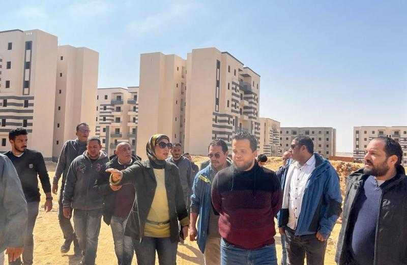 رئيس جهاز السويس الجديدة تتابع عمارات ”سكن لكل المصريين”