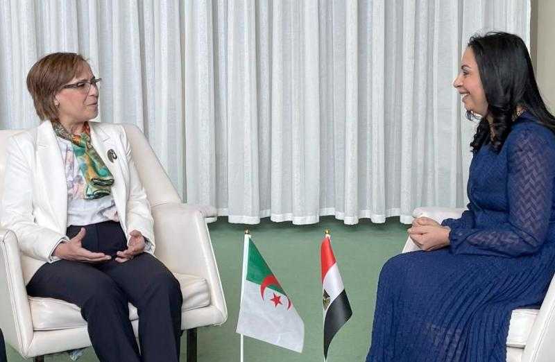 مايا مرسي تناقش أوضاع ملف تمكين المرأة مع وزيرة التضامن الوطني والأسرة بالجزائر
