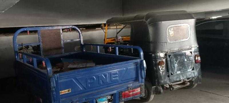 ضبط 10 مركبات توك توك خلال حملات لحي العمرانية