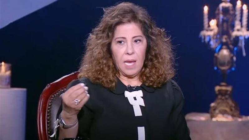 ليلى عبداللطيف: تربيت بدار أيتام وتوقعت لهؤلاء بأن يصبحوا رؤساء