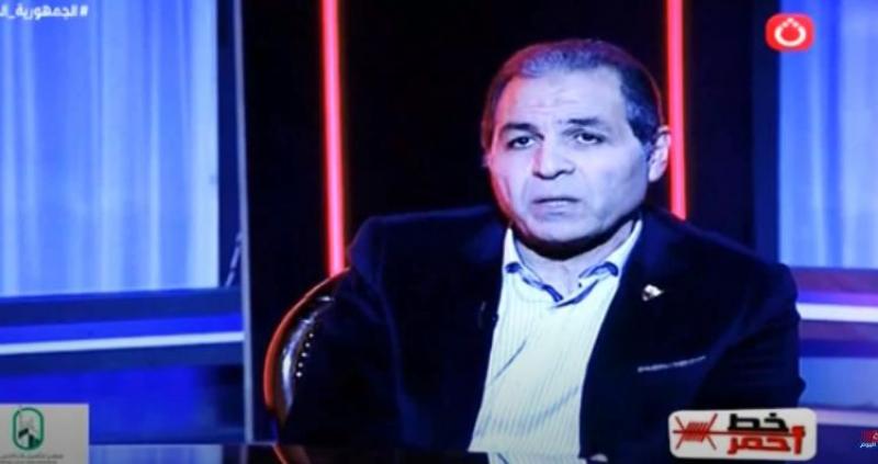 تامر عبد الحميد ضاحكا: الحكام ينحازون ساعات للزمالك وأياما للأهلي