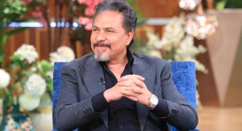 محمد رياض: حياة الفنانين في الهواء.. لا دخل ثابت ولا حماية اجتماعية وبلا معاش أو علاج