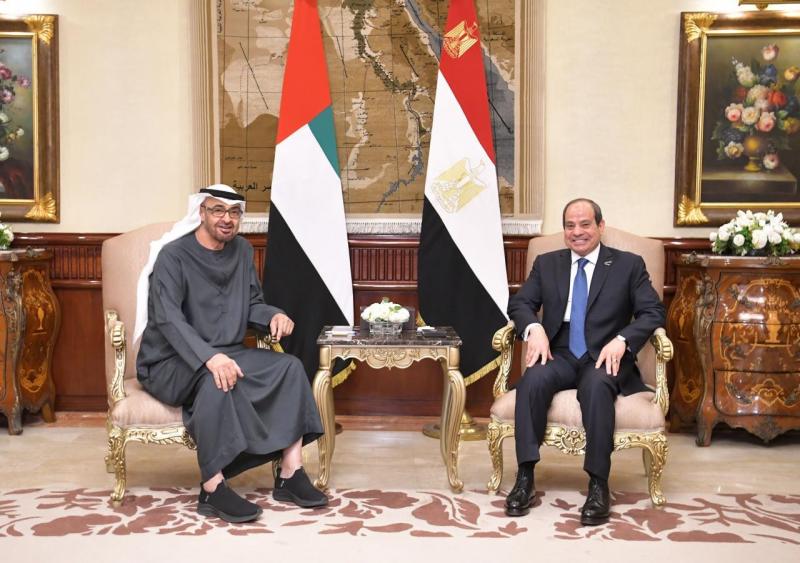 الرئيس السيسي وبن زايد يستعرضان الجهود المكثفة لوقف إطلاق النار بقطاع غزة