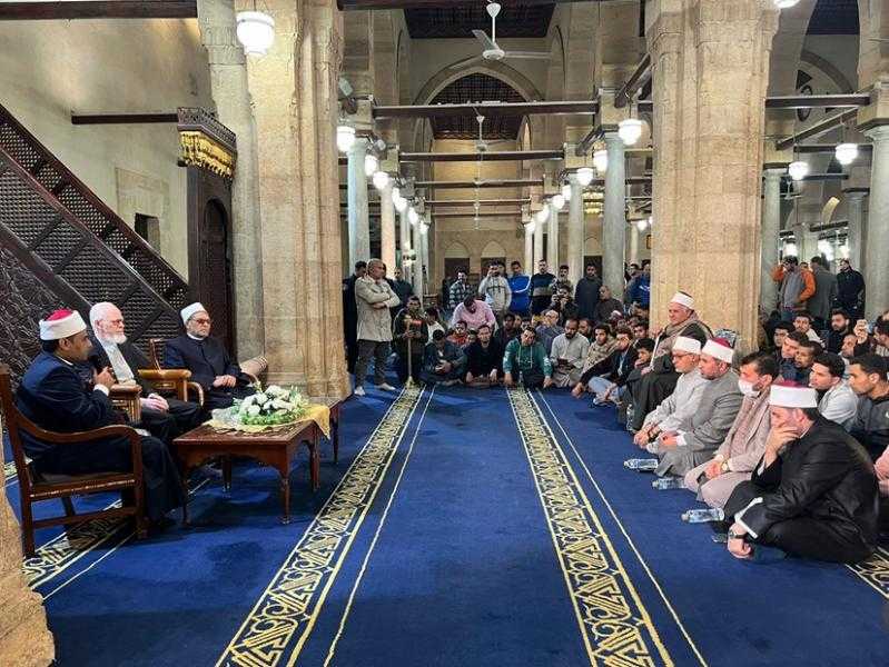 ملتقى الأزهر للقضايا الإسلامية يبين فلسفة المذهب الأشعري في الاستقرار الفكري والاجتماعي