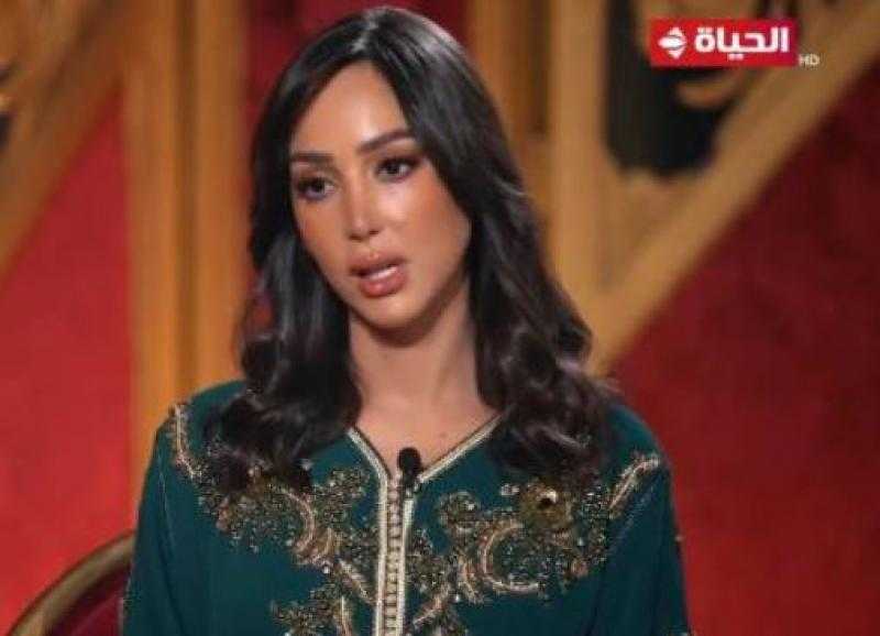 الغدار بشوفه أقل من الصرصار.. بسمة بوسيل تتحدث عن خلافها مع مديرة أعمال تامر حسني