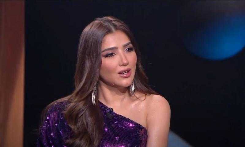 مي عمر تتحدث عن كواليس مكالمتها مع عادل إمام بعد مسلسل عفاريت عدلي علام: هتبقي ممثلة مهمة جدا