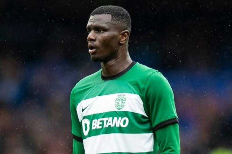 أرسنال يزاحم تشيلسي على ضم مدافع لشبونة