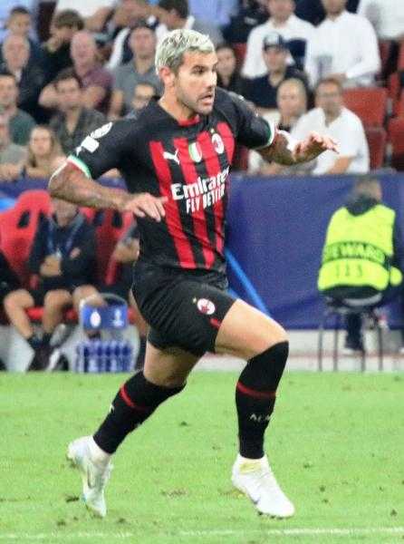 ابراهيموفيتش يرفض رحيل هيرنانديز عن ميلان