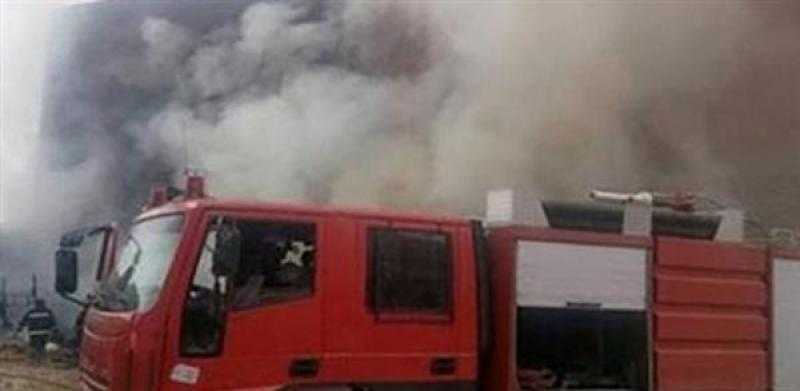 السيطرة على حريق هائل فى قاعة أفراح ومناسبات بالمحلة