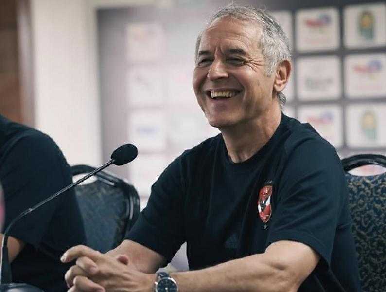 كولر: سيمبا فريق قوي وأثق في قدرة اللاعبين على تعويض الغيابات