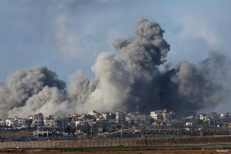 القاهرة الإخبارية: الطائرات الإسرائيلية تطلق نيرانها بشكل كثيف غرب خان يونس