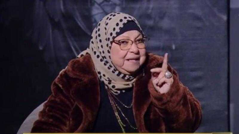 سعاد صالح: لا يجوز تبرع الشخص بكل أمواله لعمل الخير قبل وفاته
