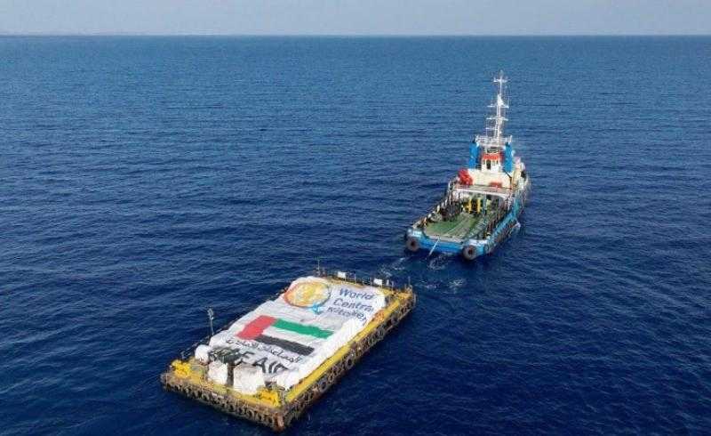 الإمارات تعلن وصول سفينة المساعدات الثالثة إلى العريش لدعم سكان غزة