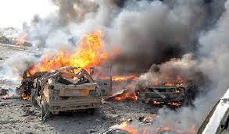 مقتل وإصابة أكثر من 26 مدنيًا جراء انفجار سيارة مفخخة في سوق بريف حلب الشمالي