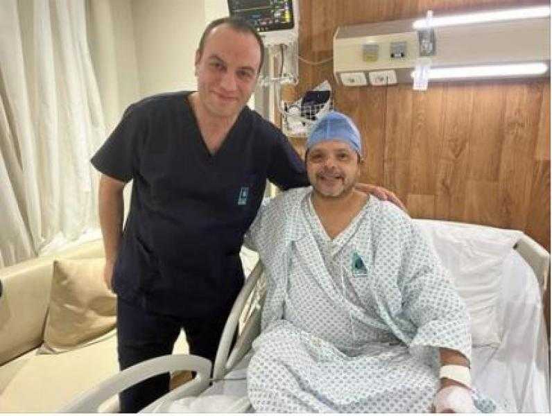 طبيب محمد هنيدي يطمئن جمهوره عليه: اطمنا على شرايينه التاجية ودعامات القلب