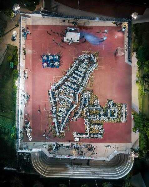 تصميم مائدة إفطار على شكل خريطة فلسطين بكلية طب بشري الإسكندرية.. صور