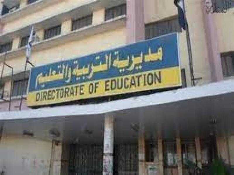 وكيل «تعليم دمياط» يتفقد سير العملية التعليمية بإدارة عزبة البرج