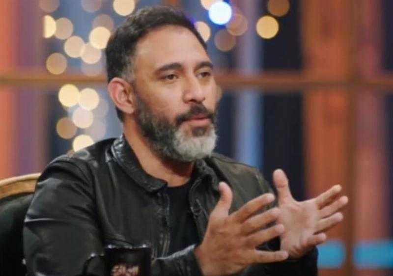 عمرو مصطفى لمنتقدي أغنية سميرة سعيد الجديدة: ”طظ في عبيد التريند”