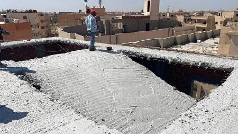 حملات لإزالة مخالفات البناء في 6 أكتوبر والشروق وبدر