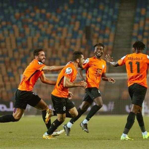 البنك الأهلي يلتقي الداخلية في الدوري الممتاز.. الليلة