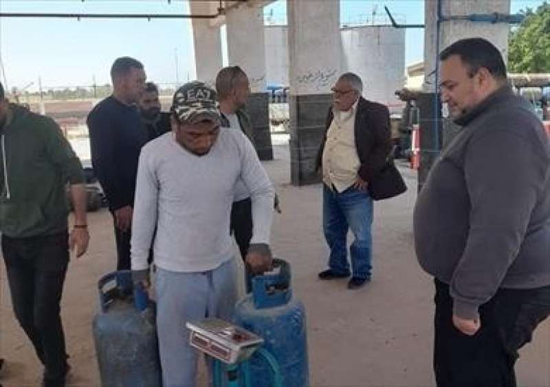 خط أحمر