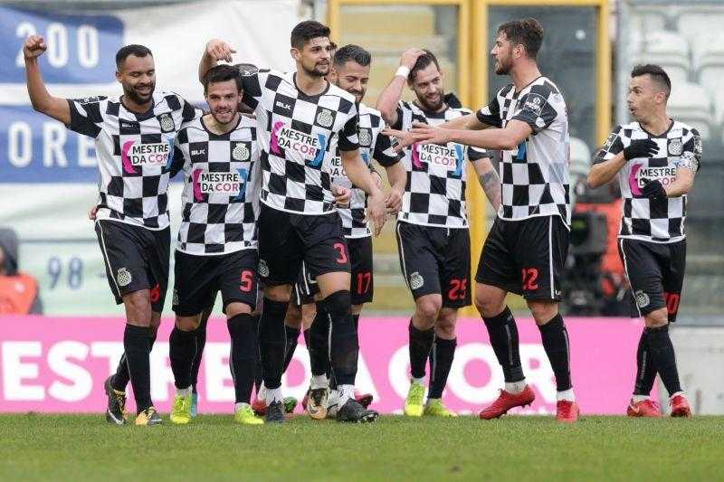 فارنزي يهزم بوافيستا بثنائية في الدوري البرتغالي