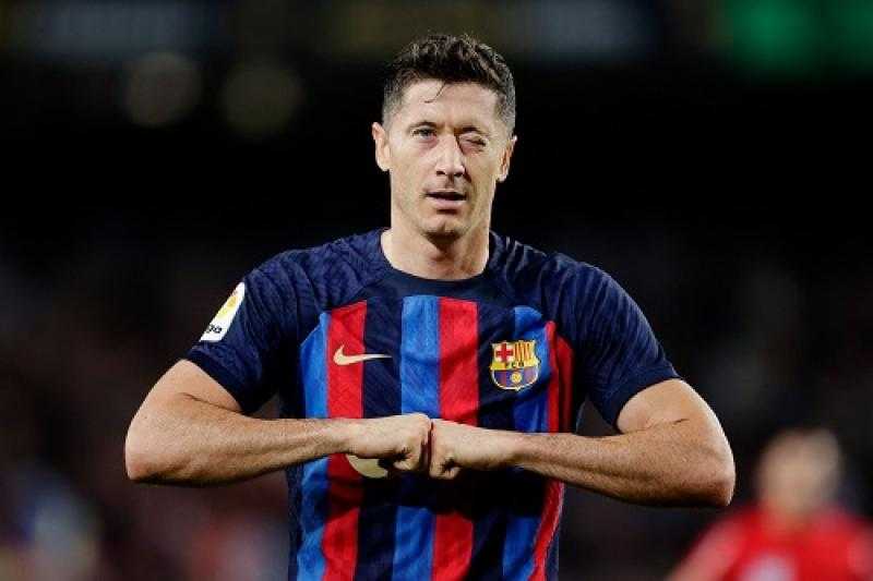 برشلونة يستقر على بديل ليفاندوفسكي