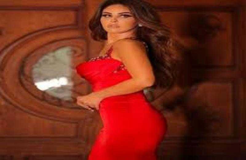 مي سليم تطل بالأحمر في أحدث ظهور لها