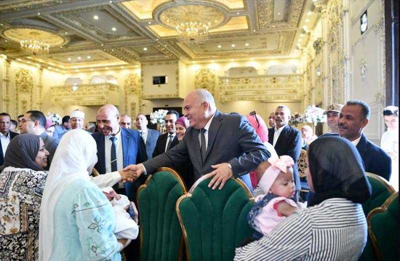 كرنفال فني لأطفال محافظة قنا بمناسبة عيد الفطر
