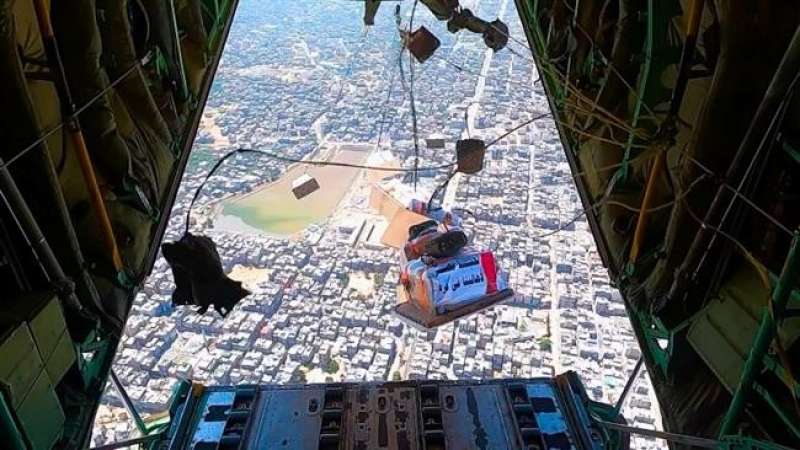 خط أحمر