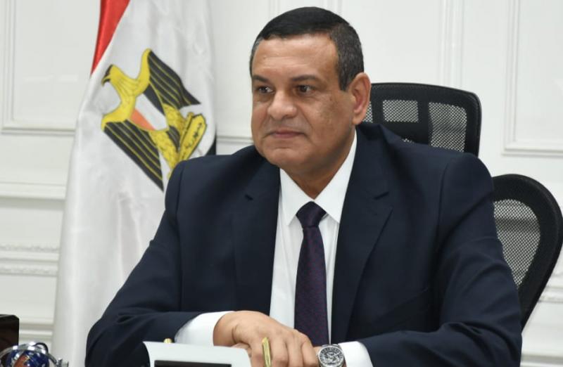 خط أحمر