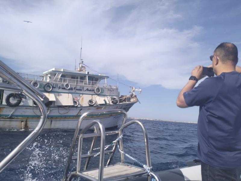 الرئيس التنفيذي لجهاز شئون البيئة يقوم بجولات بالمحميات الطبيعية لضبط مخالفات الصيد غير القانوني